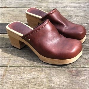 Frye Kendal clogs shoes size 7